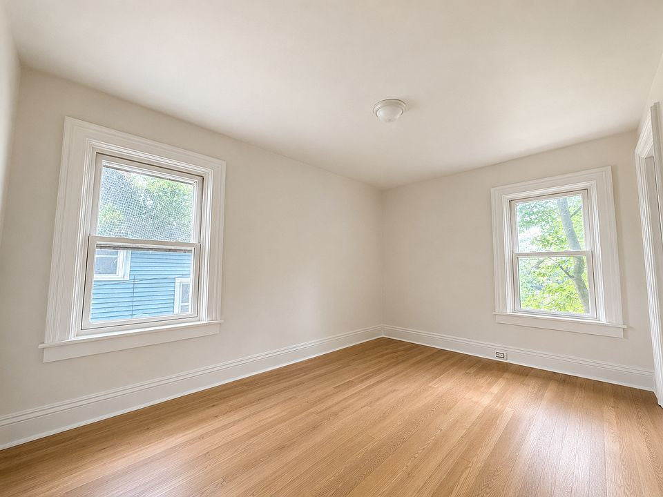3 bed 1.5 bath - 329 Bird Ave, # 4, Buffalo, NY 14213