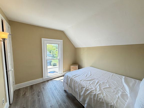 2 bed 1 bath - 15 Andrews Ave, # 2, Buffalo, NY 14225