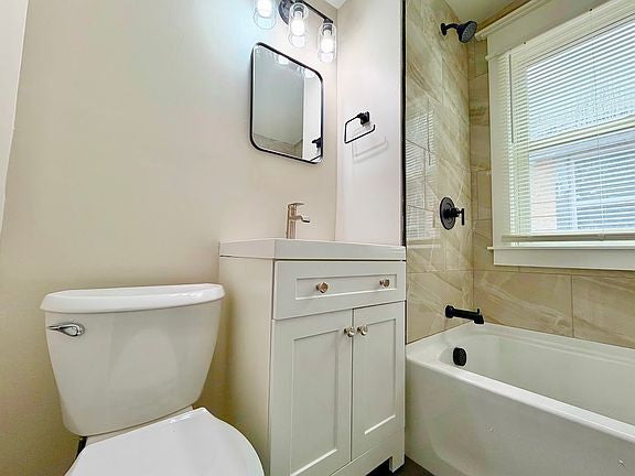 2 bed 1 bath - 74 Houston St, # 2, Buffalo, NY 14220