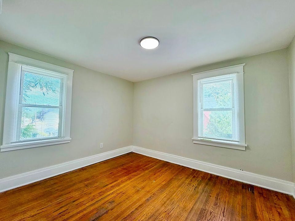 2 bed 1 bath - 74 Houston St, # 2, Buffalo, NY 14220