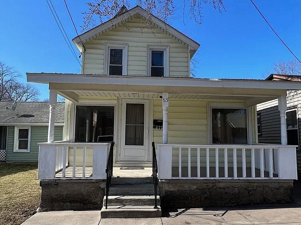 3 bed 2 bath - 65 Olcott St, Lockport, NY 14094