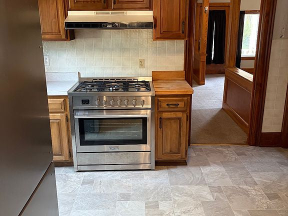 3 bed 2 bath - 65 Olcott St, Lockport, NY 14094