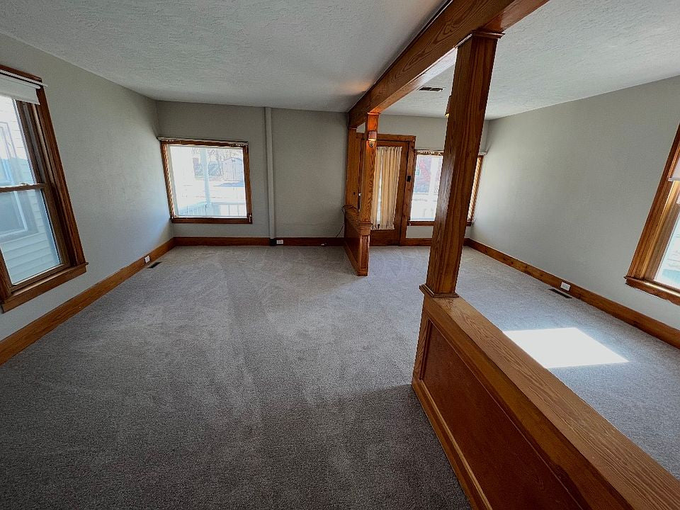 3 bed 2 bath - 65 Olcott St, Lockport, NY 14094