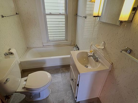3 bed 2 bath - 65 Olcott St, Lockport, NY 14094