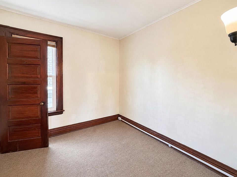 2 bed 1 bath - 403 14th St, # Ur, Buffalo, NY 14213