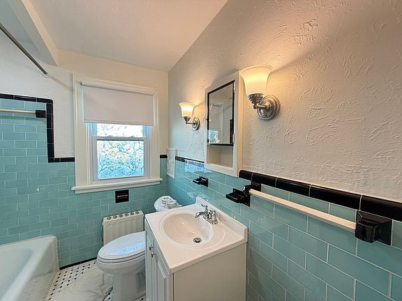 2 bed 1 bath - 390 Sanders Rd, Unit 2, Buffalo, NY 14216