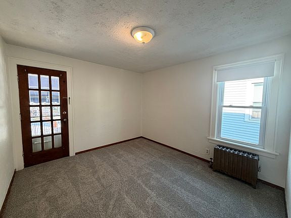 2 bed 1 bath - 390 Sanders Rd, Unit 2, Buffalo, NY 14216