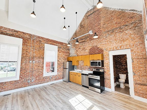 2 bed 1.5 bath - 204 High St, # 4, Buffalo, NY 14204