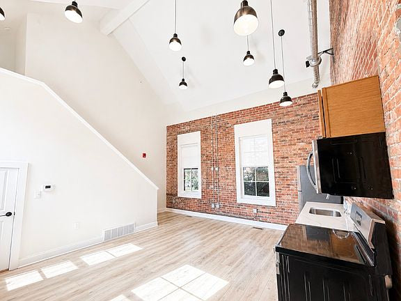 2 bed 1.5 bath - 204 High St, # 4, Buffalo, NY 14204