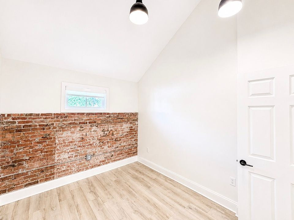 2 bed 1.5 bath - 204 High St, # 4, Buffalo, NY 14204