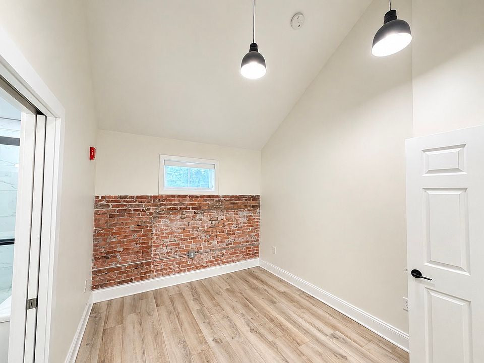 2 bed 1.5 bath - 204 High St, # 4, Buffalo, NY 14204