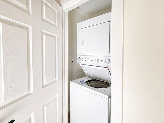 2 bed 1.5 bath - 204 High St, # 4, Buffalo, NY 14204