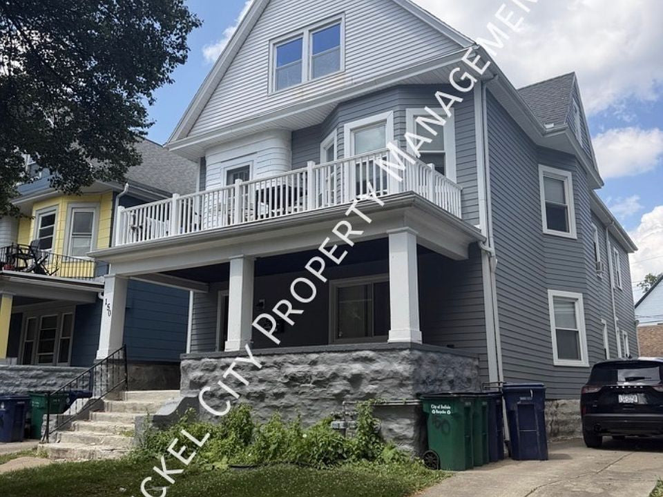 3 bed 1 bath - 150 Hughes Ave, Unit 1, Buffalo, NY 14208