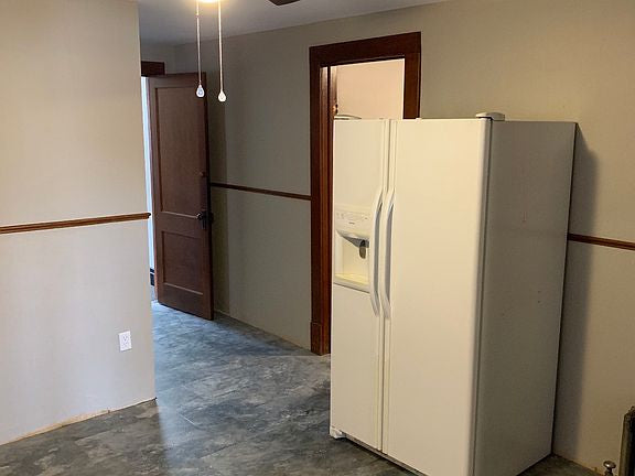 2 bed 1 bath - 2249 Welch Ave, Unit 2, Niagara Falls, NY 14303