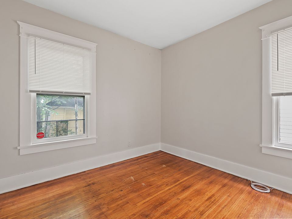 3 bed 1 bath - 23 Custer St Floor 2, Buffalo, NY 14214