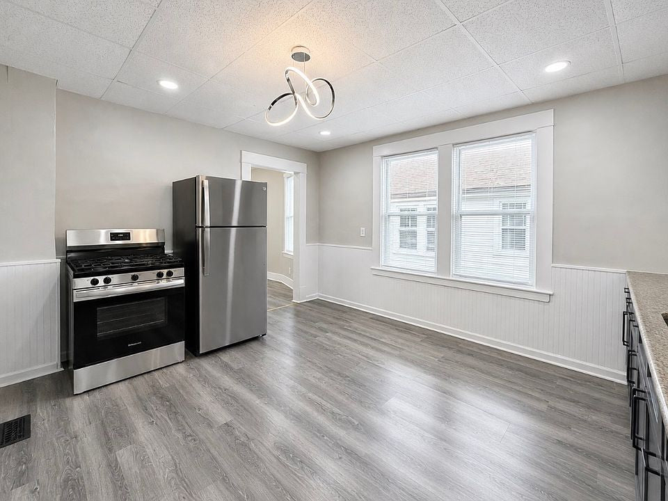 3 bed 1 bath - 61 Macamley St, # 2, Buffalo, NY 14220