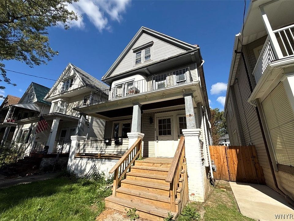 3 bed 1 bath - 22 Remoleno St, Buffalo, NY 14220