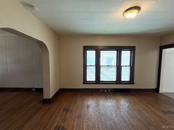 3 bed 1 bath - 22 Remoleno St, Buffalo, NY 14220