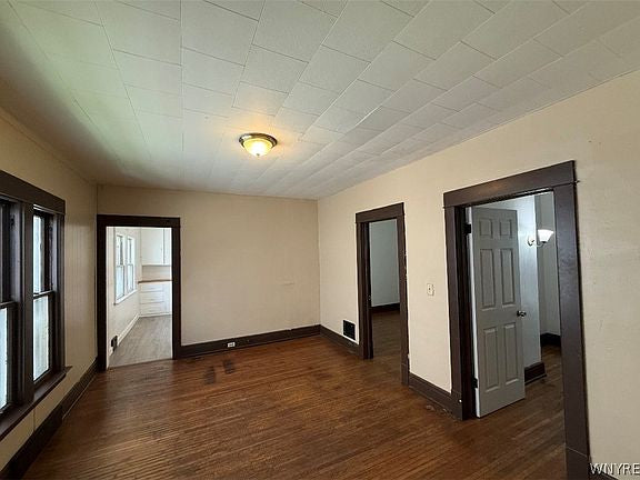 3 bed 1 bath - 22 Remoleno St, Buffalo, NY 14220