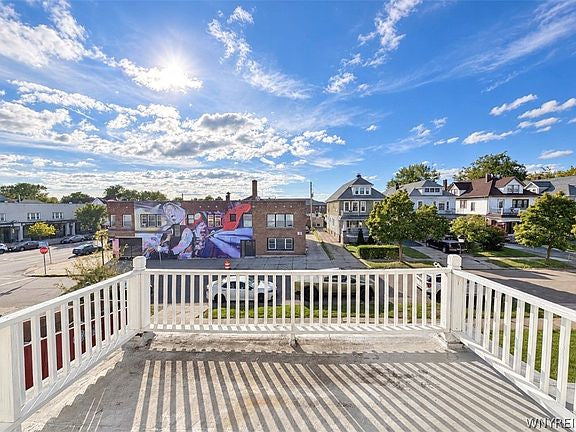 3 bed 1 bath - 9 Lovering Ave, # 2, Buffalo, NY 14216