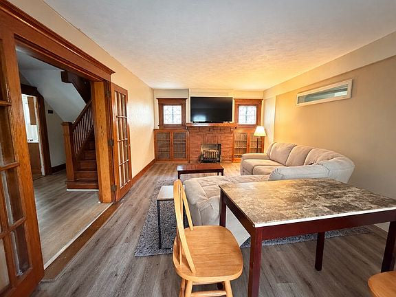 7 bed 3 bath - 33 Blaine Ave, Buffalo, NY 14208