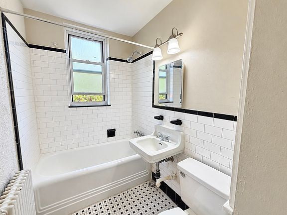 1 bed 1 bath - 15 Hodge Ave, # 9, Buffalo, NY 14222
