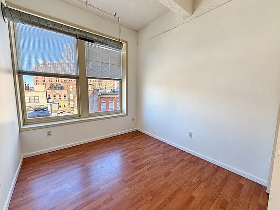 2 bed 1 bath - 495 Washington St, # 401, Buffalo, NY 14203