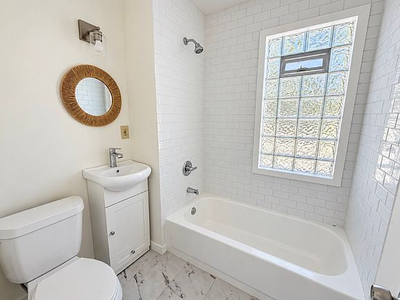 2 bed 1 bath - 92 Dewitt St, # 2, Buffalo, NY 14213